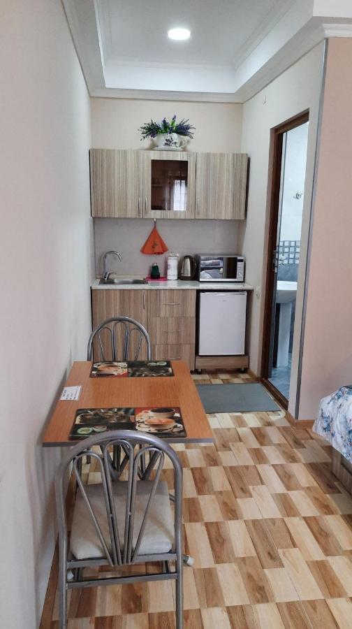 Hotel Central Kutaisi Eksteriør bilde